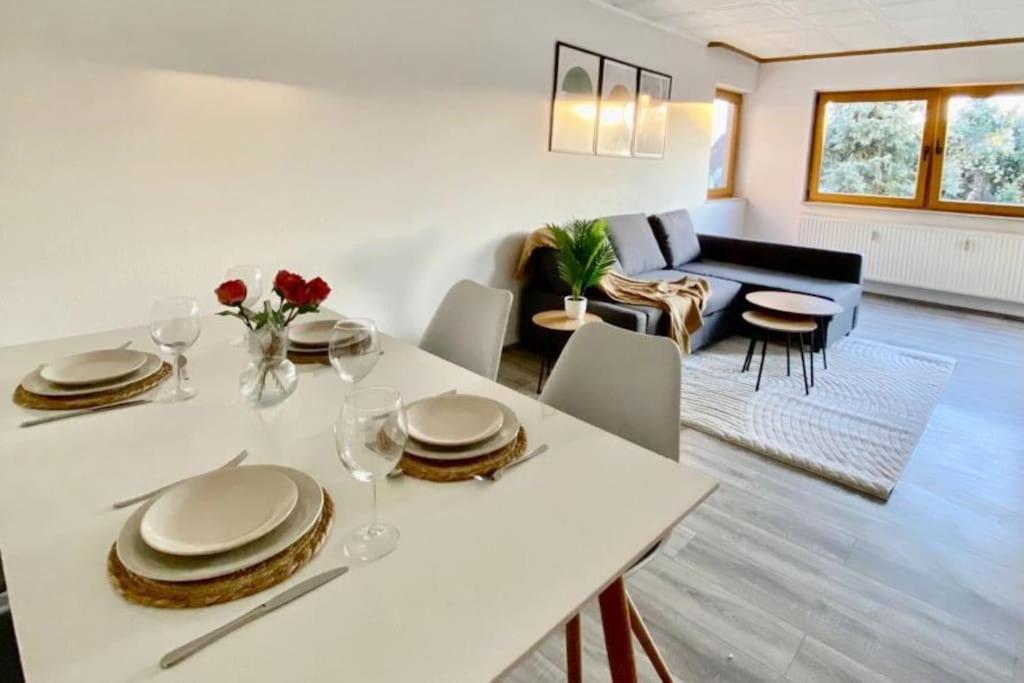 Schoene Zentrale Wohnung Naehe Hb Germersheim Extérieur photo
